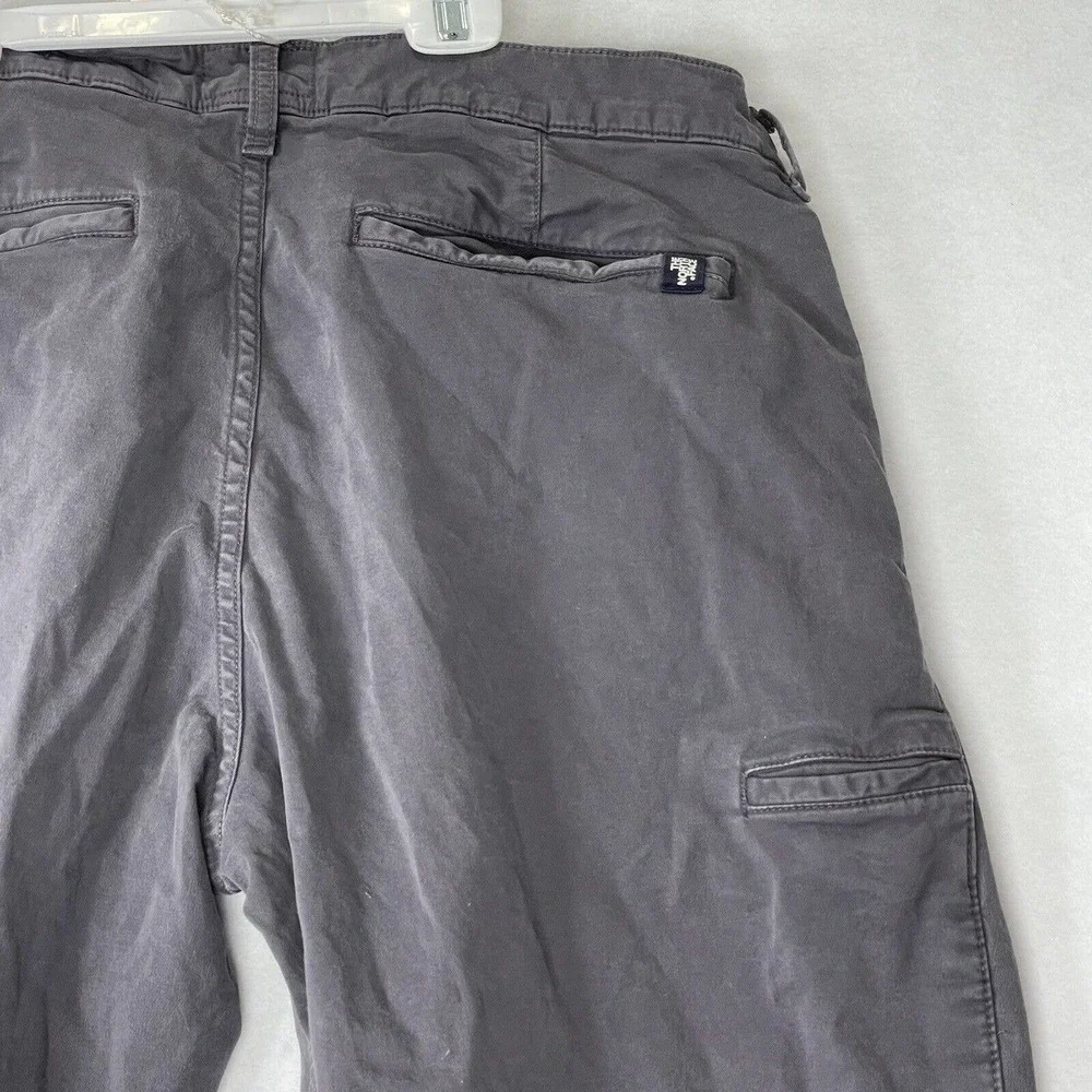 The North Face Mens Size 38 Short‎ Solid Grey Straight Leg Utility Pants